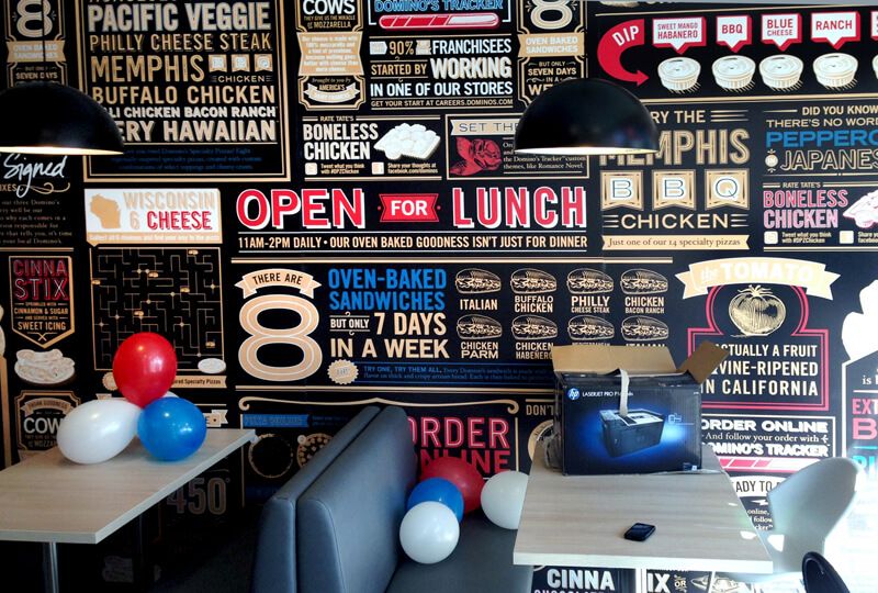 Барная стойка и мебель для пиццерии Domino's от «EXPERT RETAIL»